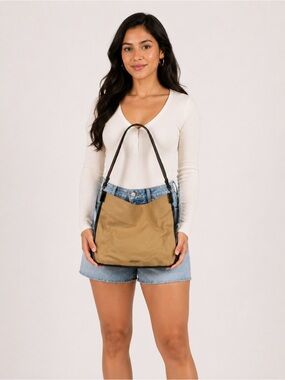 Gucci Vintage Sherry Line Web Canvas Hobo GUC